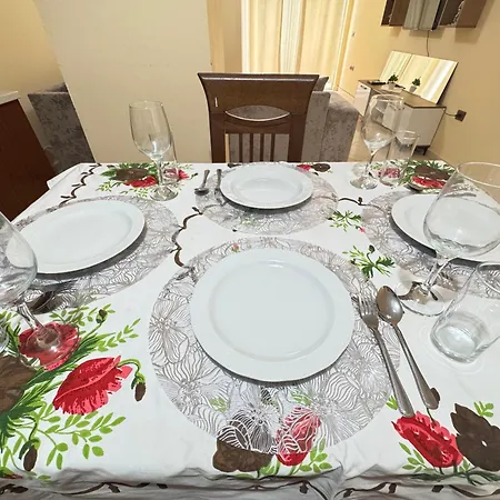 Plazh Durres Xhulio Daily Rent * Polisi i Vogel